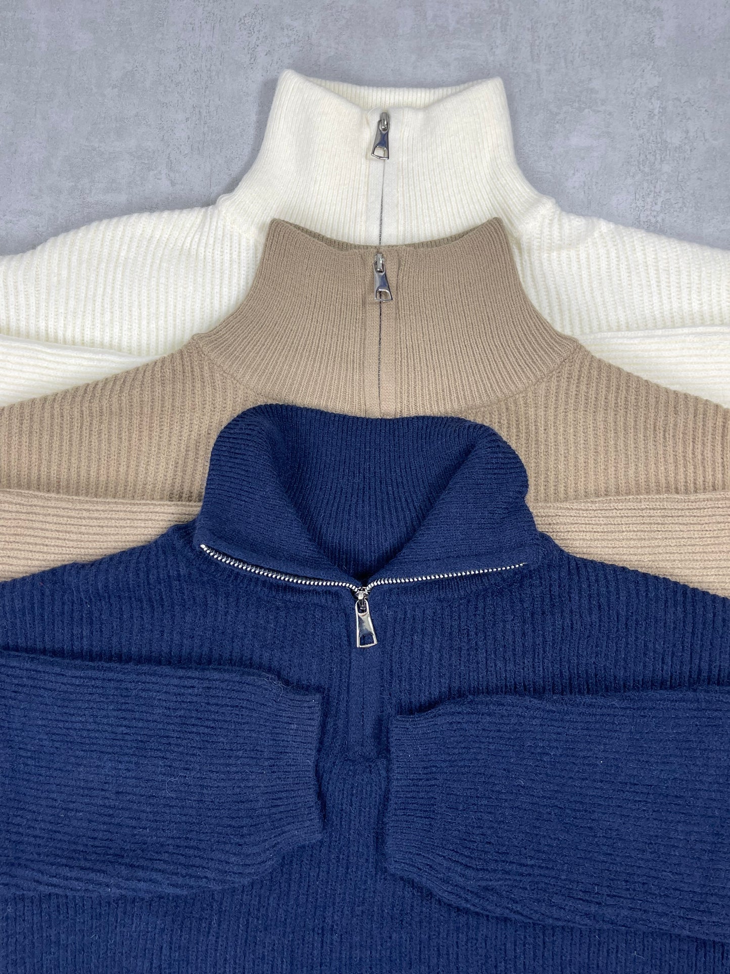 Sweater Aira Medio Cierre