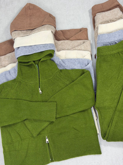 Conjunto Marfil (Pantalón + Campera Doble Cierre con Capucha)
