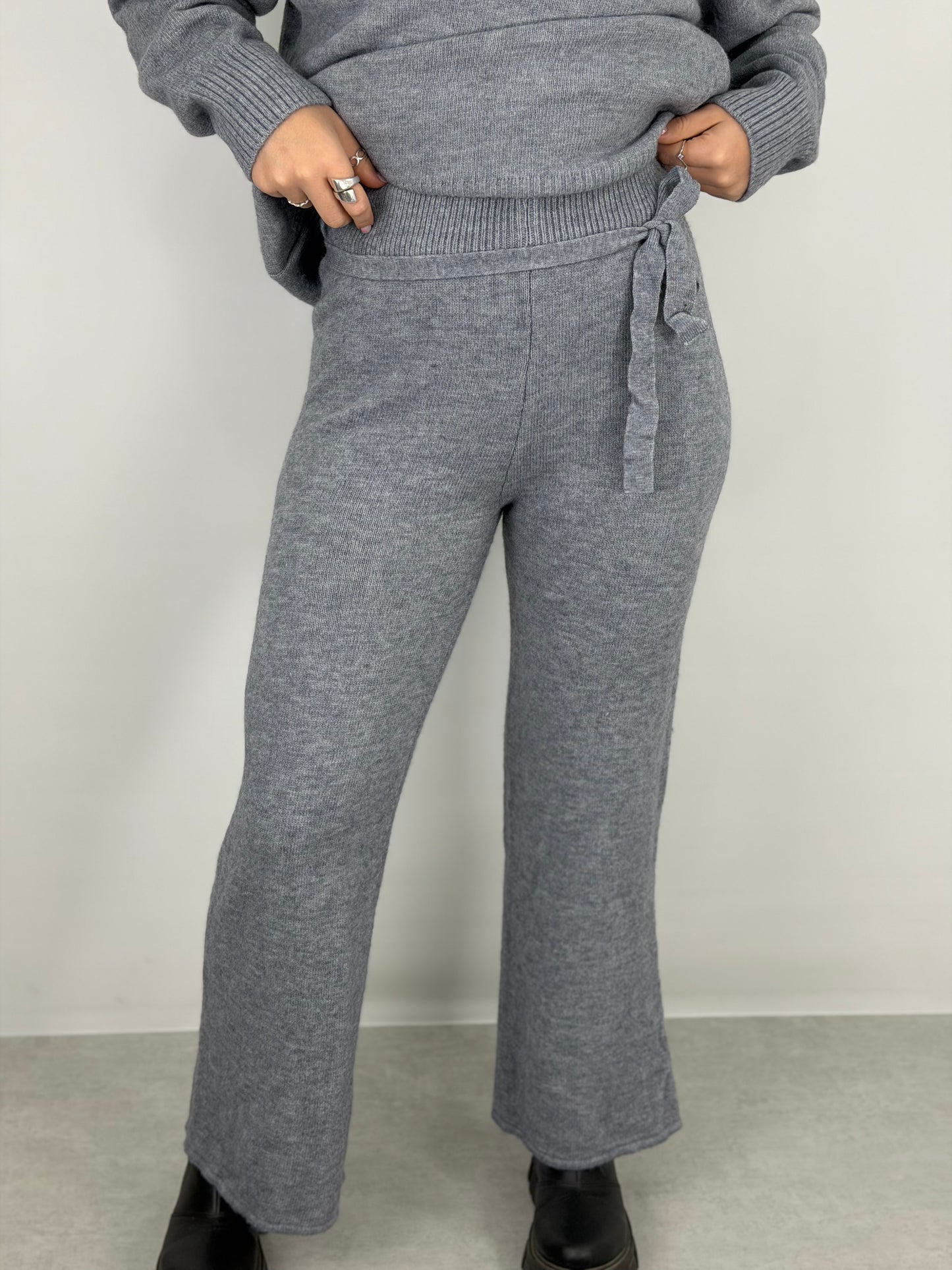Conjunto Myros (Pantalón + Sweater Doble Uso)