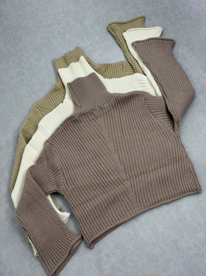 Sweater Maina