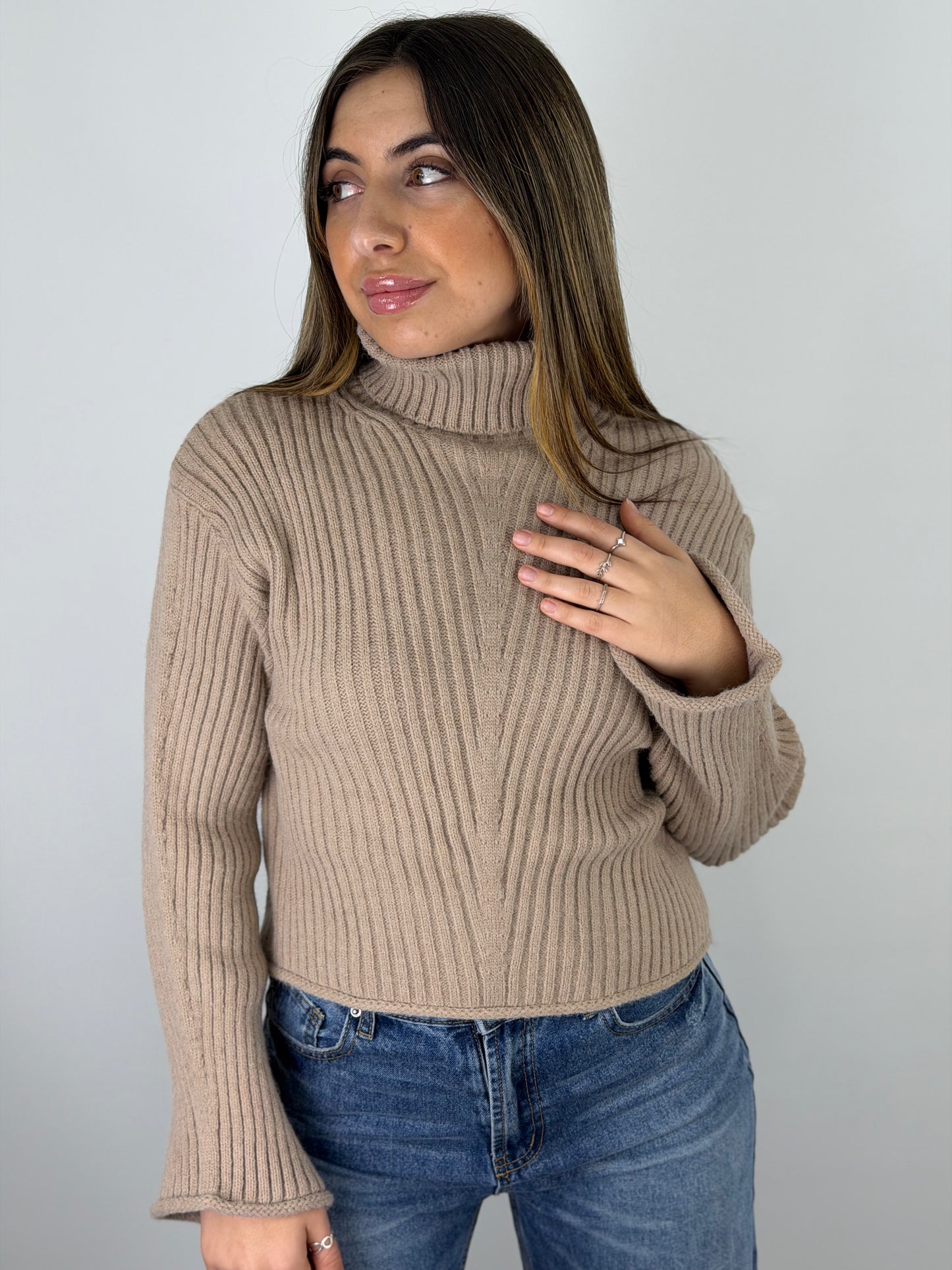 Sweater Maina