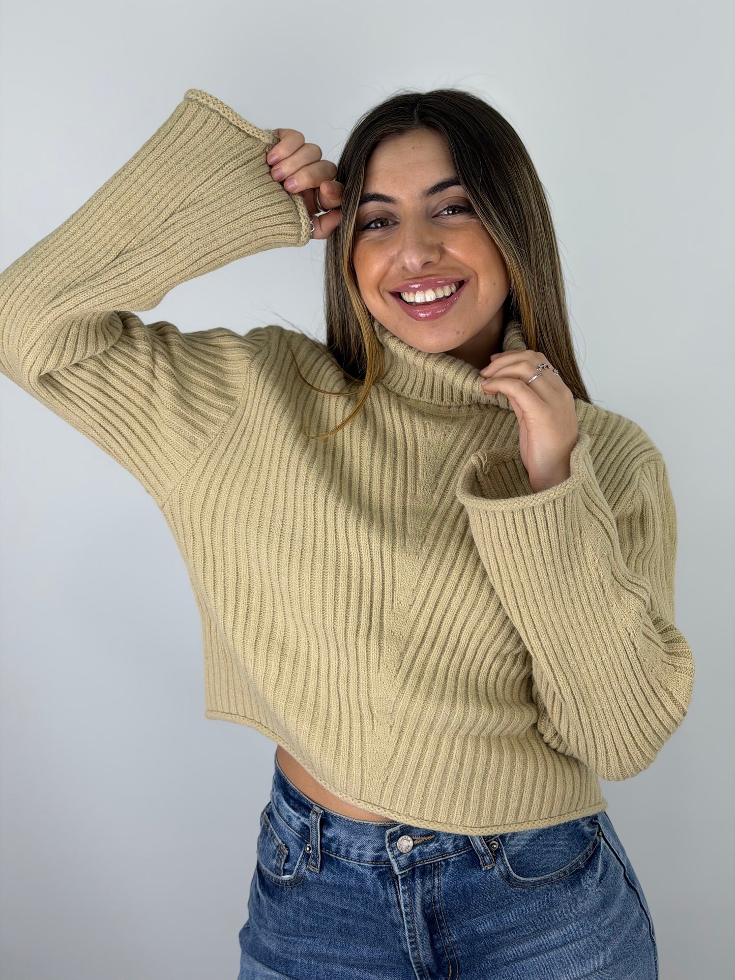 Sweater Maina
